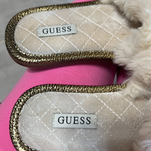 GUESS Sannah women's fur sandals in size 6 - Picture 5 of 8